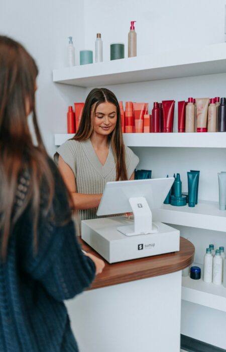 cash register 2 E8OLZnK3kVg-unsplash
